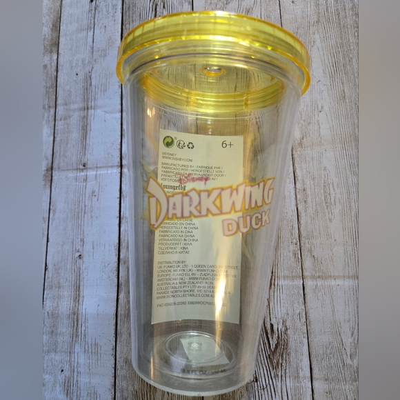 Darkwing duck loungefly cup with lid - Picture 6 of 9